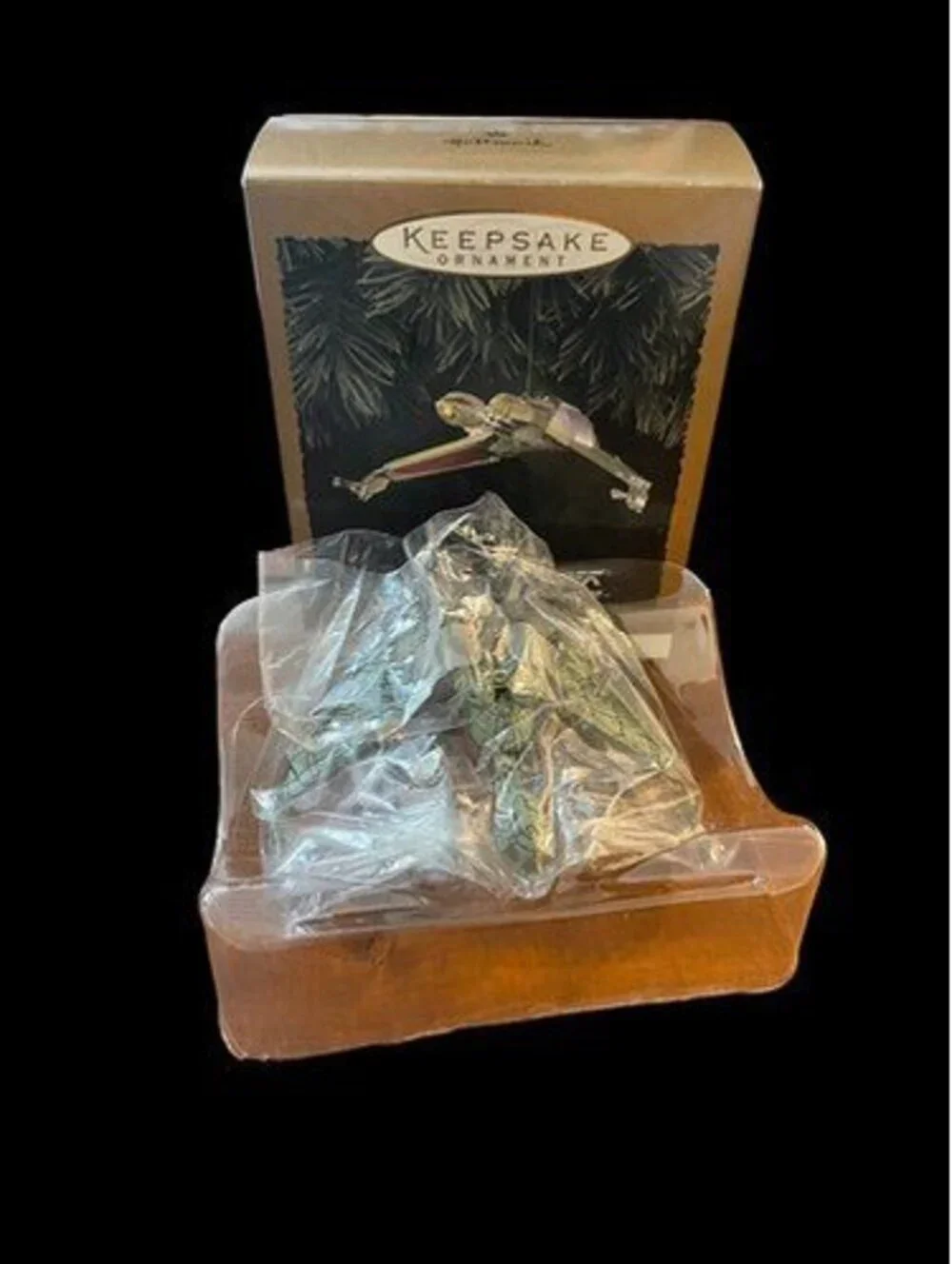 Hallmark Keepsake Star Trek The Next Generation Klingon Bird of Prey Magic Light